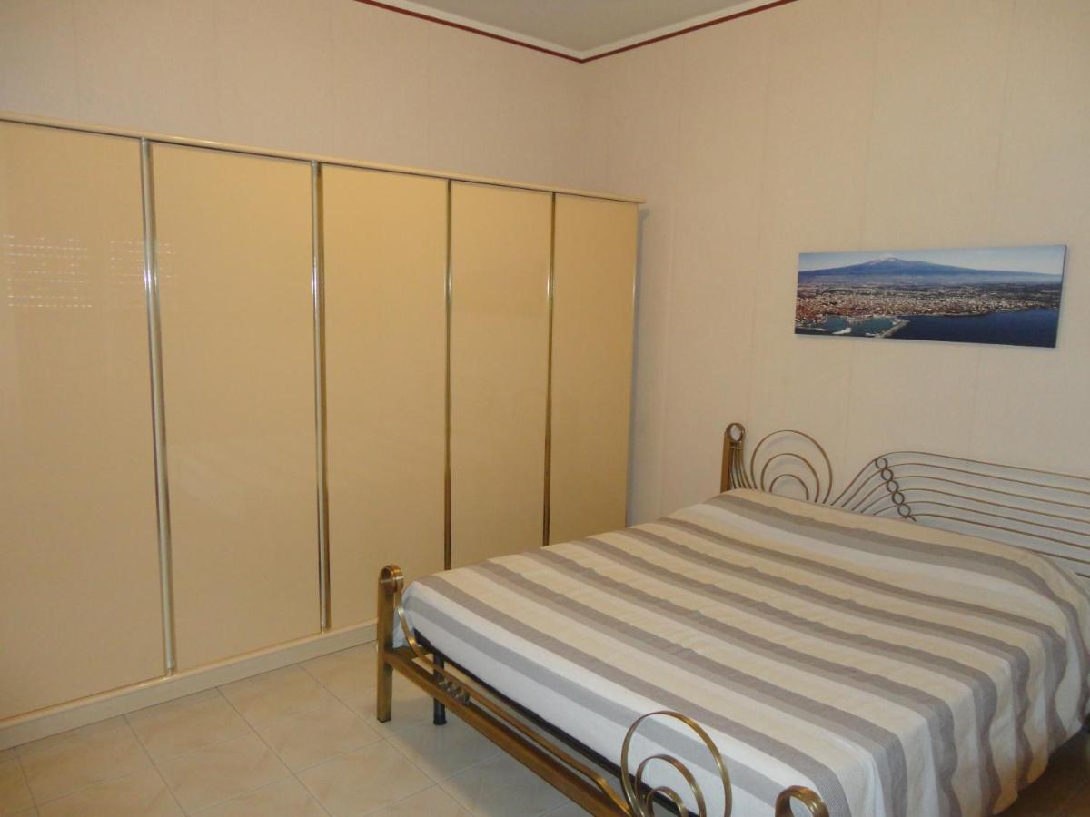 דירות ריפוסטו Casa Delle Pomelie - Taormina & Etna Panoramic Views מראה חיצוני תמונה