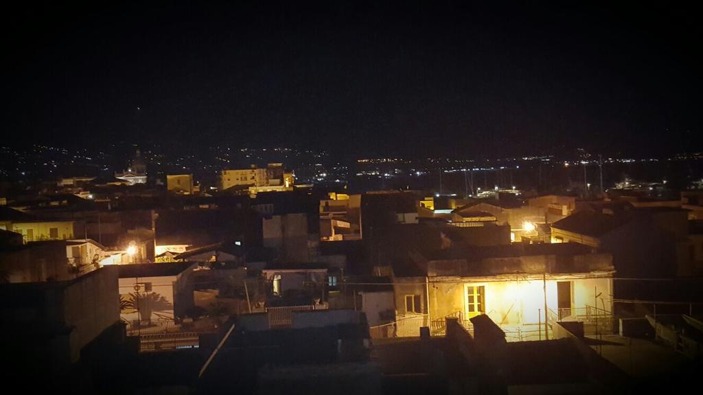 דירות ריפוסטו Casa Delle Pomelie - Taormina & Etna Panoramic Views מראה חיצוני תמונה